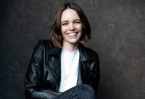 Has Kate Bracken Been In a Long-Term Relationship?