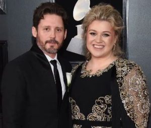 Has Kelly Clarkson Been Open About Dating Post-Divorce?