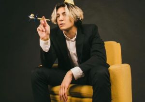 Who is Max Bennett Kelly?