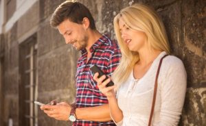 How Can You Flirt with Your Girlfriend Through Text?