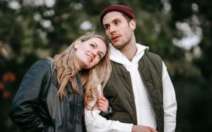 How Common is the Cougar-Young Man Relationship Trend?