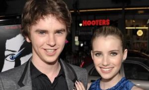 How Does Klarissa Munz Maintain Her Privacy?