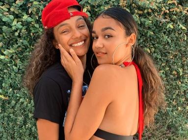 Who is Madison Bailey Dating?