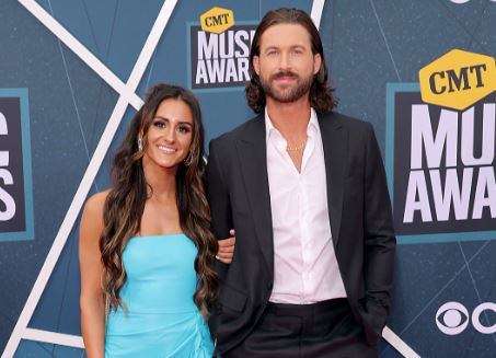 Who Is Riley Green Dating?