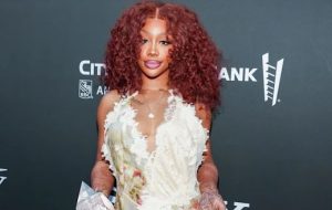 Who Is SZA? - How Old Is SZA Daughter?