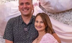 Why Did Gypsy Rose and Ken Urker Split Initially?