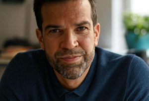 Is Gethin Jones Active on Dating Apps?