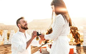 What Are the Places to Celebrate 10th Anniversary in the UK?